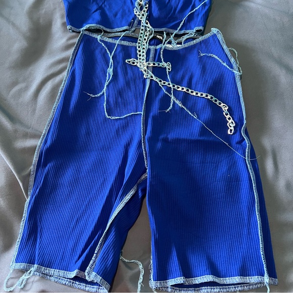 Two piece shorts set from fashion nova size XS women’s - Picture 2 of 3